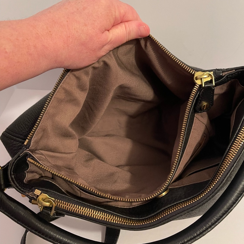 J Crew Black Pebbled Leather Biennial Shoulder Crossbody Classic Hobo Bag - Picture 11 of 15